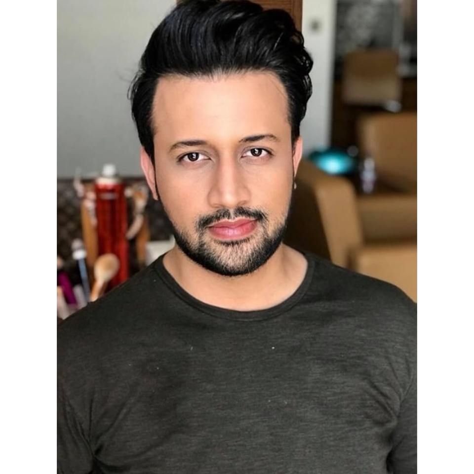 Atif Aslams new song is in love with Kashmir  Kashmir Life