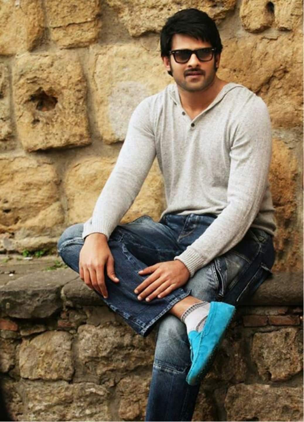 Prabhas HD Wallpaper & Photo Free Download Current Year